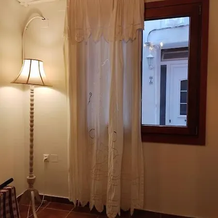 Cozy House In The Old Town Apartment *